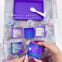 9 件套钻石画新款旋转钻盘 DIY 多功能漏斗排钻点钻盘点钻笔筛钻工具套装（1 个大钻盘 + 6 个小钻盘 + 1 个刷子 + 1 个小勺） - 彩色 - 查看 5