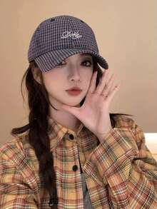 Couple's Simple Letter Embroidery Soft Top Retro Plaid Brimmed Cap, Thin Long Brim Sun Protection 5-Panel Hat, Streetwear Flat Brim Snapback Cap, Checkered Baseball Cap, Unisex American British College Style Sports Sun Hat, Spring/Summer - College Style - View 3