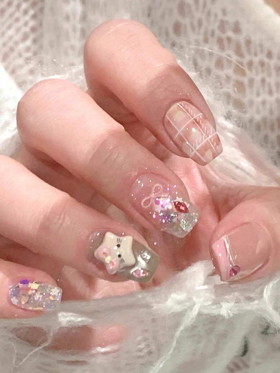 10片粉色蝴蝶结美甲贴纸，短方形法式亮面格子设计，带彩色闪粉，可重复使用，美甲装饰，按压式美甲，美甲用品，粉色美甲，可爱美甲，亚克力按压式美甲，适合女性和女孩，适合春、夏、秋、冬四季，适合节日和日常佩戴，美甲用品