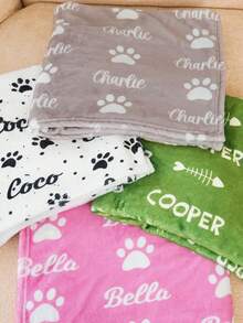 1pc Customized Pet Blanket - Choose Pattern - Customize Text! Soft Blanket - Birthday, Anniversary, Housewarming Gift - Family, Couple, Pet Exclusive - Comfortable All Season, Personalized Photo Gift