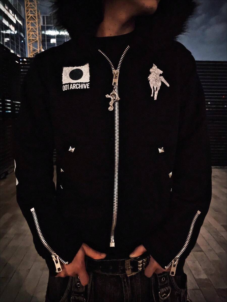 DARK GOTHIC PULOTHER SWHIE PUNK STYLE EMBROIDEROIDER AESTHETIC SWHIEE INS - 黑色 - 查看 1