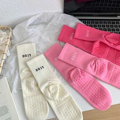 3 Pairs Women's White/Pink/Coral Pink Yoga Socks - Non-Slip Grip, Breathable For Gym And Pilates, Elastic Opening (DOIT-Like Label), Suitable For Workout, Training, Floor Exercises - Hand Wash Only, 3-Color Pack