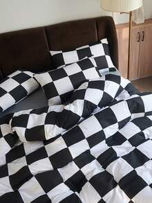 三件套印花被套组，柔软舒适，包含1个被套和2个枕套，适合男孩、女孩、学生、酒店使用，四季皆宜，可机洗。 - 黑與白 - 查看 7
