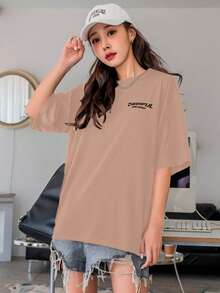Women's Oversized Printed T-Shirt - Cheerful Paradise Phrase - Loose, Casual, Stylish, Modern, And Cool Blouse - 稻草 - 查看 6
