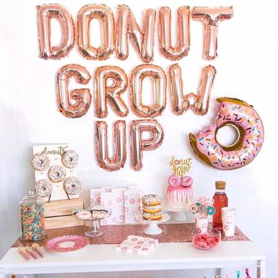 12件套甜甜圈主题气球套装，包含甜甜圈气球和16英寸“DONUT GROW UP”字母气球，适合生日派对装饰和用品，甜甜圈主题，春季派对主题，一周岁生日派对