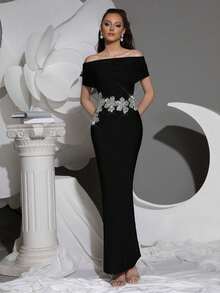 Elisanya Nouvelle robe de luxe avec décoration florale en strass, robe bandage. Design transparent à col unique en patchwork de maille, robe noire dos nu - Noir - Voir 2