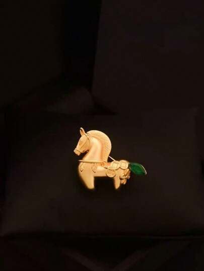1pc Auspicious Horse Brooch, Oriental Classic Delicate Small Pin, Meaning Lucky Charm Horse Brooch Accessory, Animal Jewelry For Year Of The Horse
