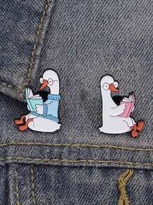 1pc/Set Silly Goose Reading Brooch Enamel Pins Cartoon Cute Couple Goose Reading Brooches Backpack Lapel Badge Jewelry Gift For Friends - Multicolor - View 7