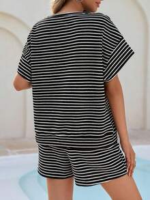 Women Striped Pajama Sets 2 Piece Lounge Set Short Sleeve Oversized T Shirt & Drawstring Shorts - màu đen - Xem 5