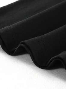 Tiny Spark Camiseta negra con gráfico y estampado de insignia retro - Negro - Ver 7