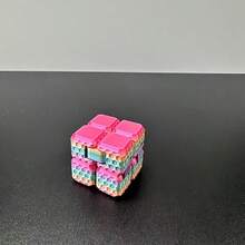 4/2 món đồ chơi giảm căng thẳng hình vuông in 3D chuyển màu, trang trí bàn làm việc tại nhà/văn phòng, khối lập phương vô cực nhiều màu sắc, quà tặng sinh nhật/Giáng sinh sáng tạo, màu ngẫu nhiên - Nhiều màu - Xem 5