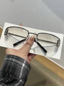 1副女士银色猫眼半框金属镜腿渐变镂空镜片Y2K街头风时尚眼镜 - 銀框漸水銀 - 查看 2