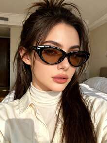 1pc Retro European & American Small Frame Cat Eye Fashion Glasses For Women, Fashionable Street Style - Black Frame Tea Leaves - View 3