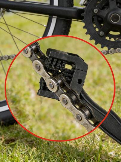 3-In-1 Bicycle Chain Brush, Motorcycle Chain Cleaning Brush, Multi-Functional Scrub Brush For Bike/Motorcycle/Electric Bike Chainring, Off-Road Motorcycle/Bicycle/Mountain Bike/Road Bike Accessories, Bicycle Supplies