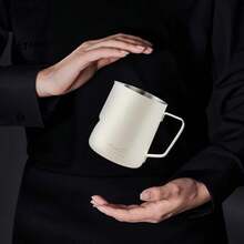 GIANXI Espumador Blanco de 600ML para Jarra de Leche Hogar y Cocina Jarra de Leche Portátil Tazas de Café de Acero Inoxidable Herramientas de Café yé - Negro 350ML - Ver 8