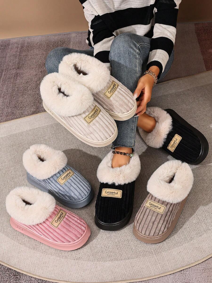 时尚舒适保暖情侣拖鞋 - 加厚羊毛内里，温暖舒适 - 室内外皆宜 - 防滑加厚鞋底 - 防寒加厚保暖短靴 - 节日必备礼物