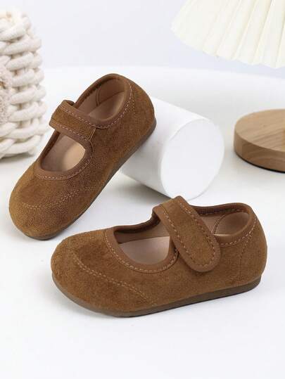 1 Pair Spring/Summer New Baby Flat Shoes, Solid Retro Toddler Flat Shoes, Soft Bottom Comfortable Versatile Suitable For Baby Boys And Girls Indoor And Outdoor Wear