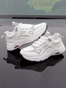 Zapatillas deportivas gruesas para hombres, adecuadas para todas las estaciones, versátiles, con malla transpirable para uso casual al aire libre, nuevos zapatos deportivos de estilo con suela gruesa - Blanco - Ver 6