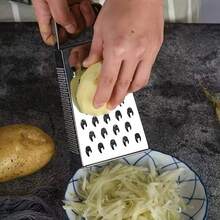 四面加厚手动蔬菜切片切丝器，可切黄瓜片、土豆丝，多功能不锈钢厨房工具，带护手设计 - 銀色 - 查看 7