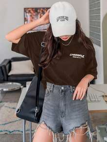 Women's Oversized Printed T-Shirt - Cheerful Paradise Phrase - Loose, Casual, Stylish, Modern, And Cool Blouse - 鏽棕色 - 查看 2
