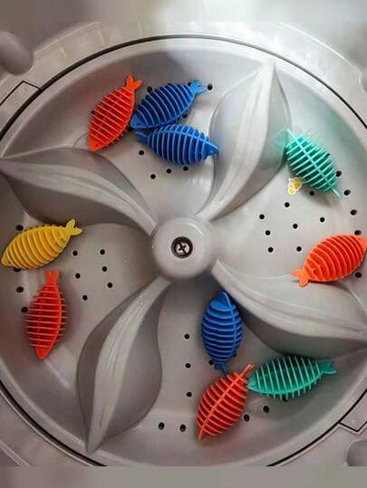 Reusable Clothes Fuzz Remover, Silicone Fish-Shaped Lint Collector, Pet Hair Remover, Suitable For Clothes, Blankets, Towels, Efficient Washing Machine Lint Collector, Cat & Dog Hair Remover, Household Laundry Tool, Easy To Remove Fabric Fuzz, Essential For Laundry Room, Cleaning Supplies, Washing Machine, Lint Collector, Pet Hair Collector, Reusable Pet Hair Remover, Clothing Cleaning Tool, Laundry Accessory For Cleaner Clothes