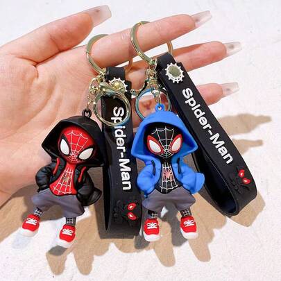 Móc khóa hình nhân vật Avengers dễ thương làm bằng cao su mềm. Chất liệu cao su mềm không làm trầy xước đồ vật. Treo vào chìa khóa có thể tránh bị mất, và gắn vào ba lô sẽ ngay lập tức trở thành điểm nhấn nổi bật.