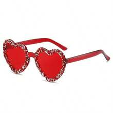 这款心形无框眼镜镶嵌闪耀钻石，时尚独特，色彩缤纷，是婚礼、化装舞会、情人节派对和其他特殊场合的理想之选。这款复古风格的镶钻心形眼镜采用透明糖果色材质制成。 - 紅色 - 查看 10