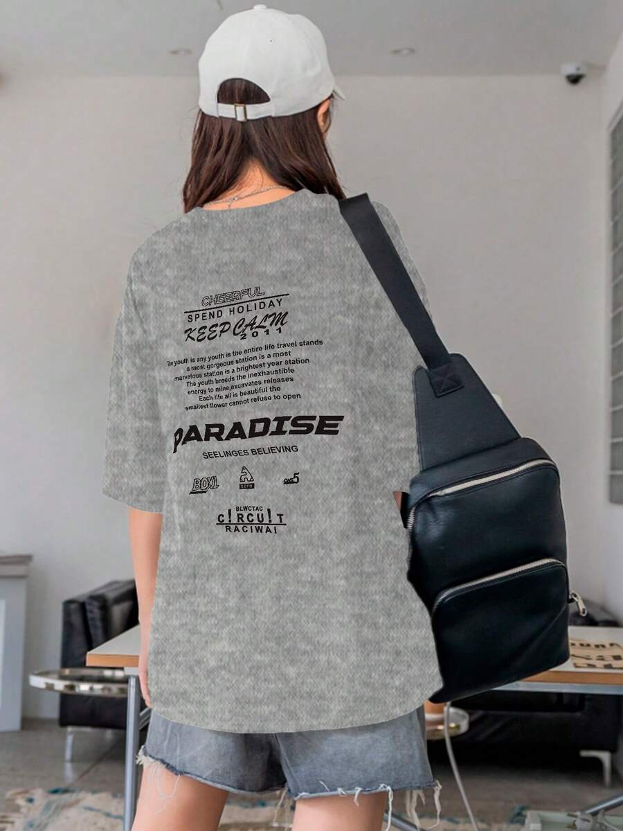 Women's Oversized Printed T-Shirt - Cheerful Paradise Phrase - Loose, Casual, Stylish, Modern, And Cool Blouse - 灰色 - 查看 1