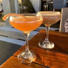 Bộ 2/6 ly thủy tinh pha lê dùng để uống Martini, nước ép, sâm panh, sữa chua, thích hợp cho nhà hàng, tiệc chiêu đãi, liên hoan, họp mặt, đám cưới, làm quà tặng. - Trong sáng - Xem 8
