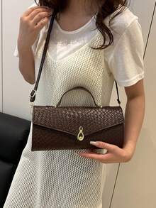 Woven Texture Vintage Design Casual Chic New Clasp Closure Casual Women Shoulder Handbag - Coffee - View 3