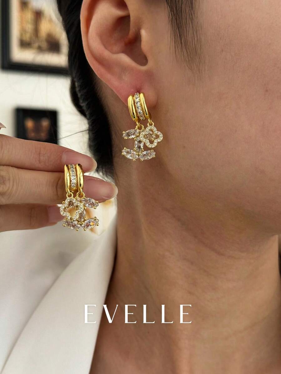 18K镀金优雅可爱耳环，适合日常佩戴和聚会场合