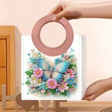 1个钻石画礼品袋，图案为蝴蝶、乌龟和花朵，内含水晶珠DIY钻石画套装，多功能化妆包，透明PVC大容量便携收纳袋，适合情人节、开学季、感恩节、圣诞节等场合。 - 彩色 - 查看 8