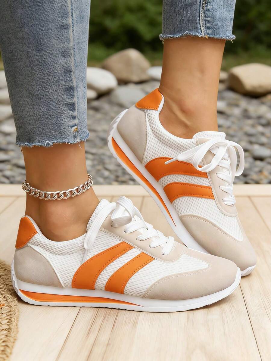 FZY New 2026 Spring Women's Wedge Platform Sneakers. Simple Lace Design For Easy Adjustment. Perfect For Commuting For Working Professionals And Students. Suitable For Everyday Wear, Sports, And Outdoor Activities Such As Walks. Lightweight And Soft Sole; Durable And Easy To Care For. Pairs Well With Various Casual Trousers. A Suitable Valentine's Day Gift For Couples. Breathable And Comfortable, Casual Women's Sneakers, Suitable As A Holiday Gift Or Used As Low-Top Skate Shoes. - trái cam - Xem 1