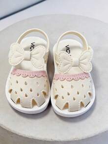 儿童珍珠爱心凉鞋，女童韩版时尚软底凉鞋 - 白色 - 查看 4