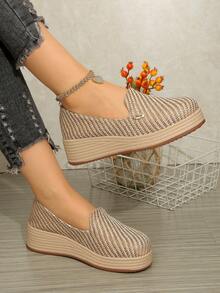 New Wedge Thick Bottom Deep Mouth Shoes, Fashionable Shoes High Heels Imitation Woven Straw Rope Sole