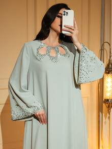 优雅阿拉伯风格长裙，圆领，长袖，提花贴花，珍珠和3D玫瑰镂空细节，无弹力 - 薄荷綠 - 查看 1