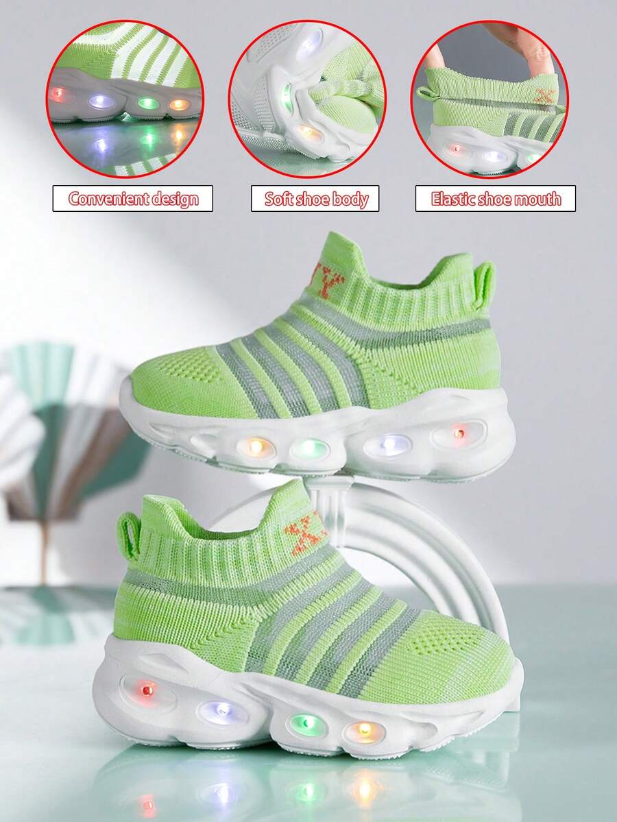 2026 New Kids Light Up Socks Shoes, Boys & Girls Breathable Sports Shoes, Glowing Flashing Soft Bottom Baby Shoes, Toddler Casual Shoes With Lights - Green - View 1