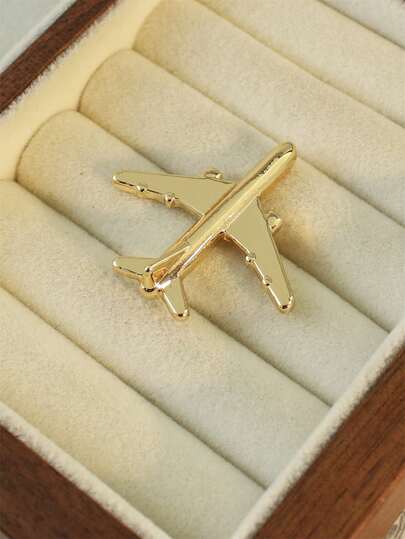 1pc Vintage Airplane Brooch, Fashionable Airplane Lapel Pin, Suitable For Parties, Sports Themes, Christmas And Other Occasions, Alloy Badge, Suitable For All Seasons, Perfect For Daily Wear And Party Occasions, Unique Metal Pin Accessory