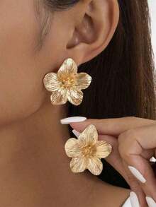 1 Pair Exquisite Multicolor Dopamine Inspired Golden Floral Stud Earrings For Women, Wedding Gift - 黃金 - 查看 2
