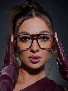 1副大号方形双梁时尚眼镜框，透明复古休闲眼镜，适合日常佩戴、街头风格、旅行、女性佩戴，可作为送给女朋友的礼物，也适合节日/生日佩戴。 - 豹紋 - 查看 1