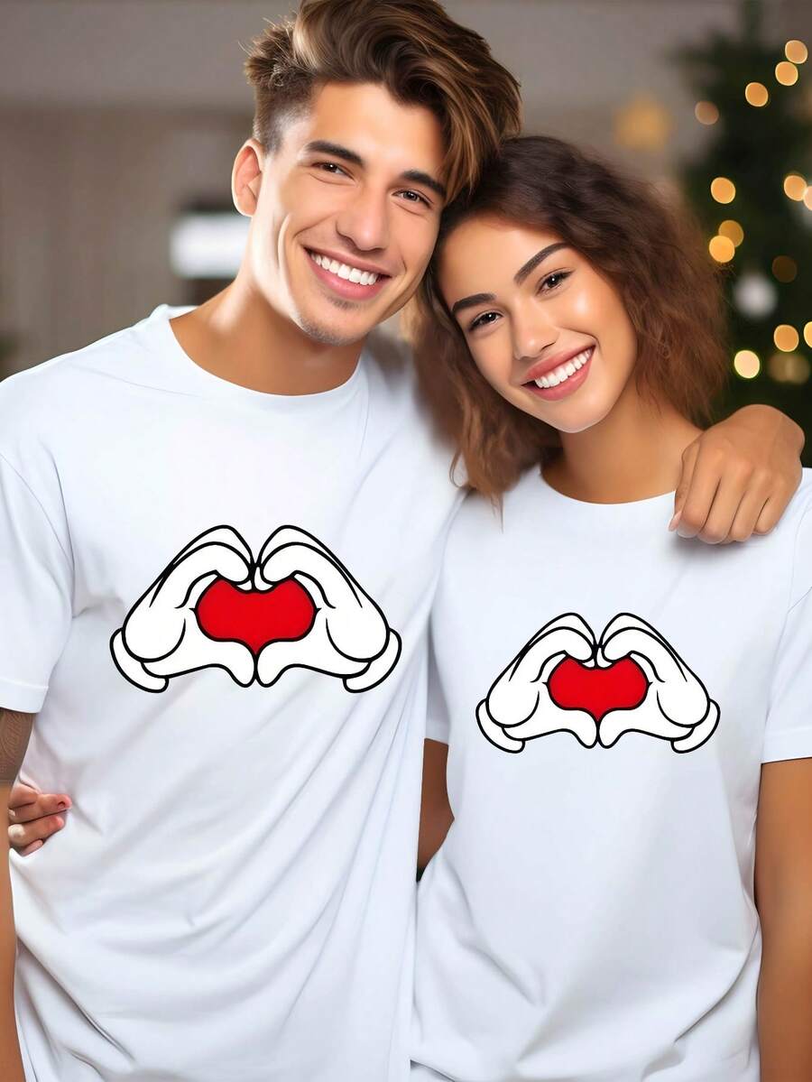 1PC Envío Local - Camiseta de San Valentín para Parejas - Bi Xin Couple, Camiseta de Hombre con Estampado de Moda Casual Cómoda y Suave de Manga Corta para Verano - Suave y Cómoda, Adecuada para Él y Ella, Perfecta para San Valentín y Ropa Casual