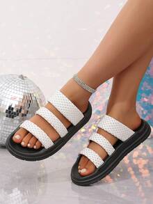 1 par de sandalias planas de verano para mujer con nuevos diseños versátiles y para exteriores, con rhinestones y suela suave - Beis - Ver 3