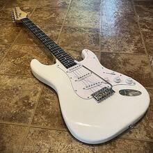Full-Size  White Electric Guitar With Rosewood Fretboard S-S-S Pickups - như hình ảnh - Xem 4