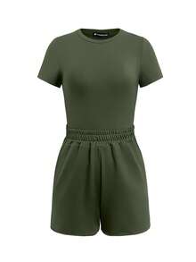 LovelyWholesale 2pcs Women Casual Solid Color Short Sleeve Top And Shorts Set, Summer Elegant - Dark Green - View 4