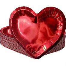 10.47 Inch (Approx. 26.6 Cm) Large Red Heart-Shaped Disposable Paper Plates, Suitable For Mother's Day, Wedding, Birthday Party, Valentine's Day - Red - View 4