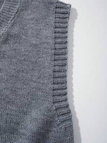 Women's Solid Color Minimalist Casual Commute Versatile Sleeveless Knit Vest Top, V-Neck Ribbed Sweater, Grey, Spring/Summer - Grey - View 7