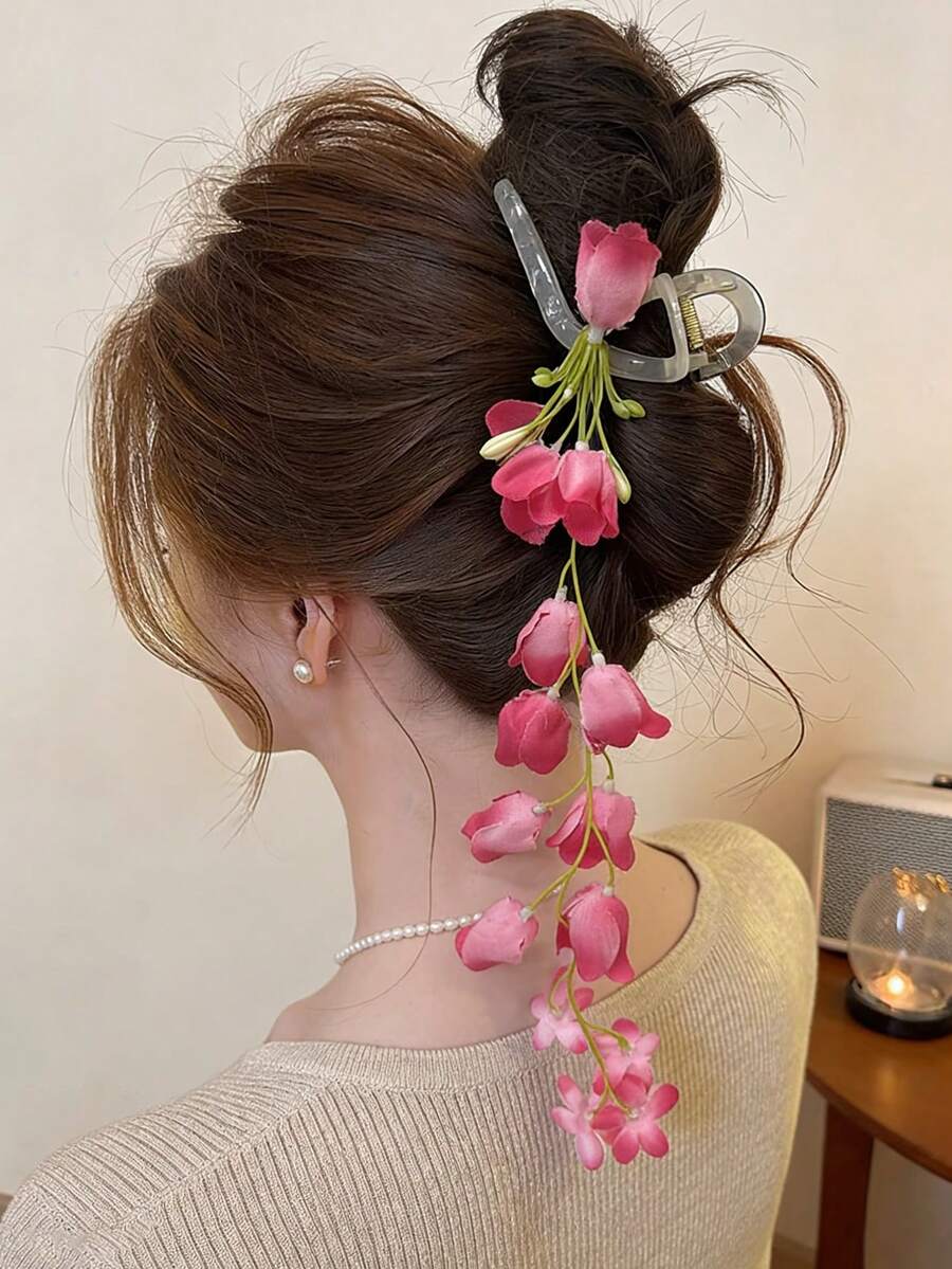 1pc Cute Seaside Resort Style Tassel Lily Flower Hair Claw Clip, Women Hair Accessory For Bun Updo, New Year Travel Photo Shoot