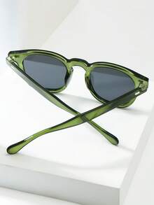 1pc Men's Oval Frame High-Quality Personalized Minimalist Fashion Glasses, Suitable For Casual, Holiday, Travel, Party, And Daily Wear - Green Frame Black and Gray Tablet - View 5