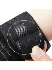 1 par de mancuernas, guantes de levantamiento de pesas para gimnasio, guantes de fitness de media dedos para culturismo, protección de palma, adecuados para entrenamiento deportivo de hombres y mujeres, accesorios de gimnasio sin dedos, gimnasio, entrenamiento en casa, guantes de gimnasio para mujeres, guantes de gimnasio, guantes de gimnasio para hombres, gran regalo de Navidad y Año Nuevo para familiares y amigos en invierno - Líneas blancas y negras - Ver 7