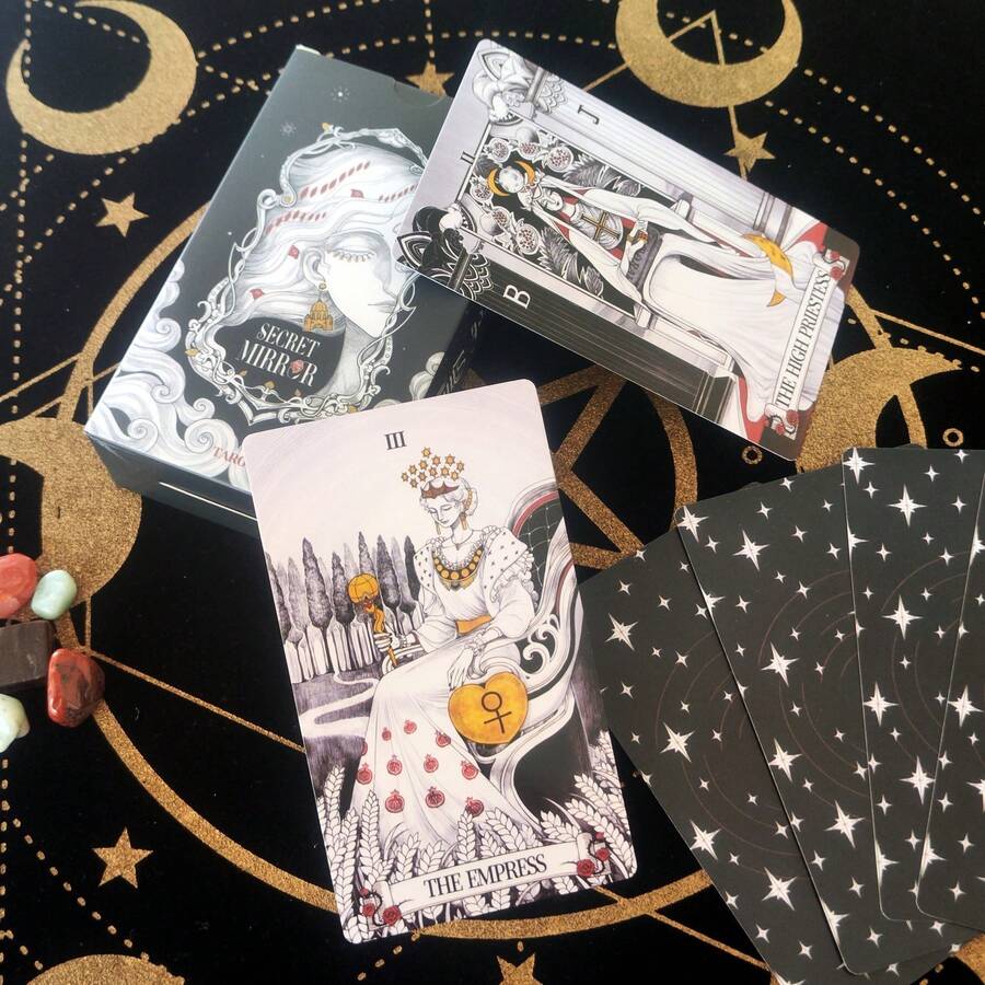 12x7厘米卡片尺寸，80张/套，魔法庄园塔罗牌，附带指南手册，高品质纸质卡片，经久耐用，游戏礼品，派对卡牌游戏 - 黑色 - 查看 1